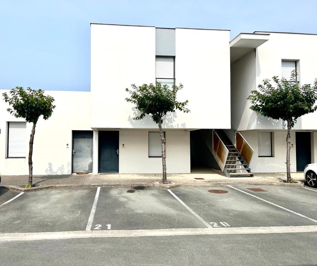 Lrx-0049 - Appartement Avec Exterieur Aytré Εξωτερικό φωτογραφία
